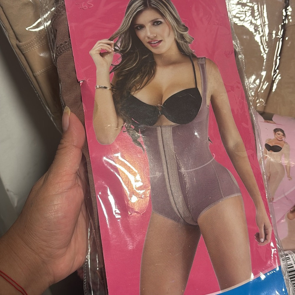 Women’s High-Waist Shapewear Bodysuit - Nude